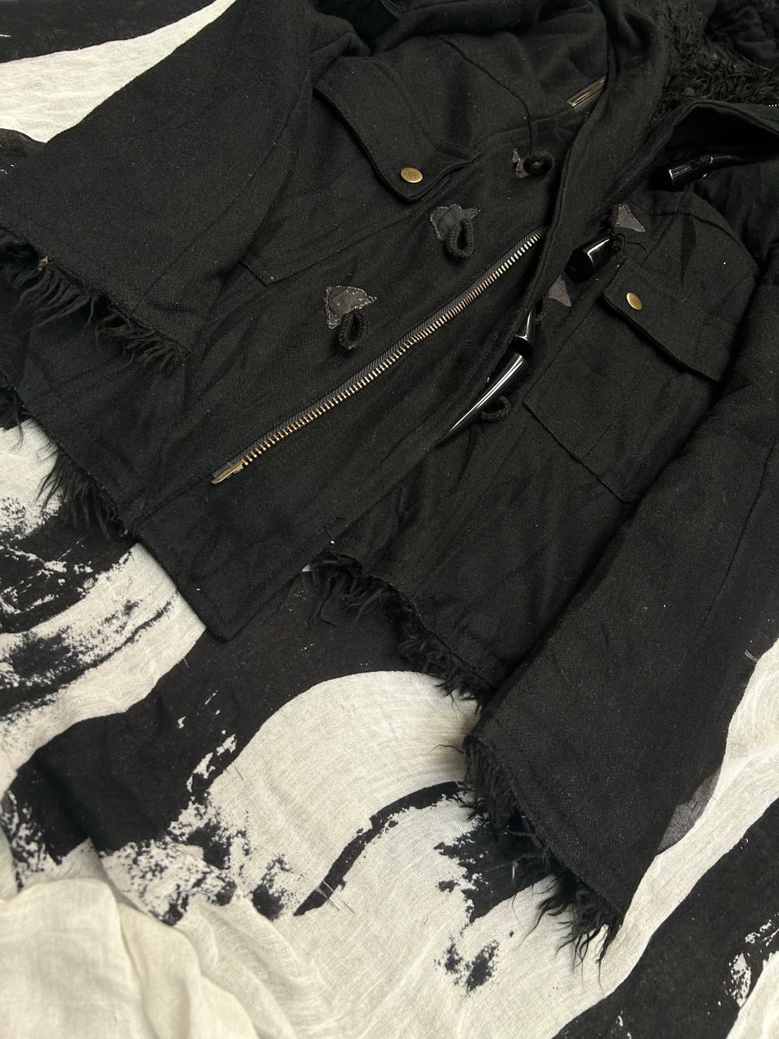 *rare* 2000s glad news v-kei 펑크 블랙 퍼 자켓 상품이미지3