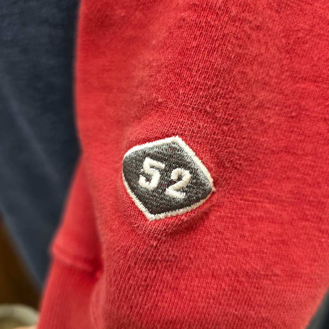 오아이오아이 언더붑 크롭탑 후드티 상품이미지4