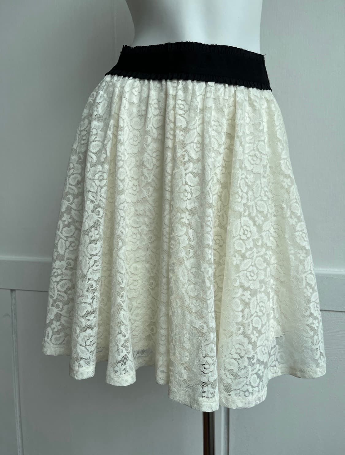 *SALE) GLACIER 아이보리 레이스 A라인 스커트 상품이미지1