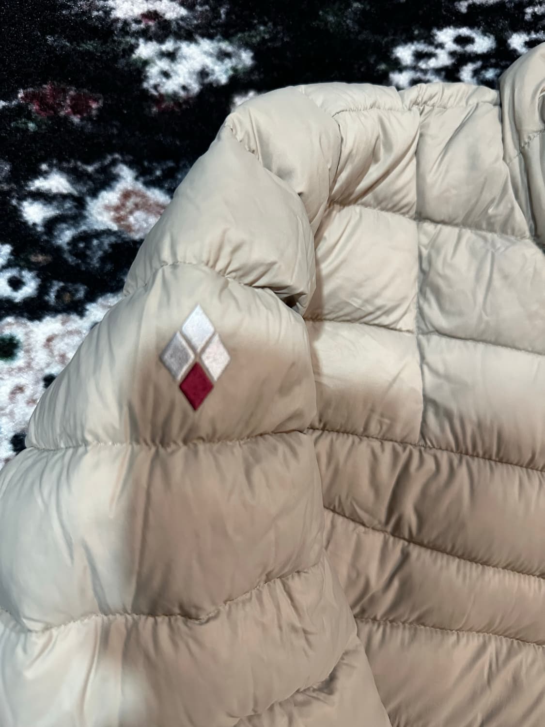 몽벨 제나 경량 패딩 자켓 상품이미지3