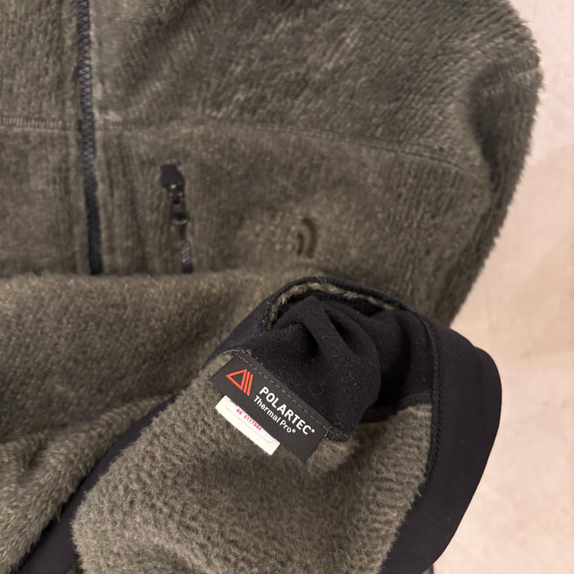 노스페이스 카키 플리스 집업 상품이미지3