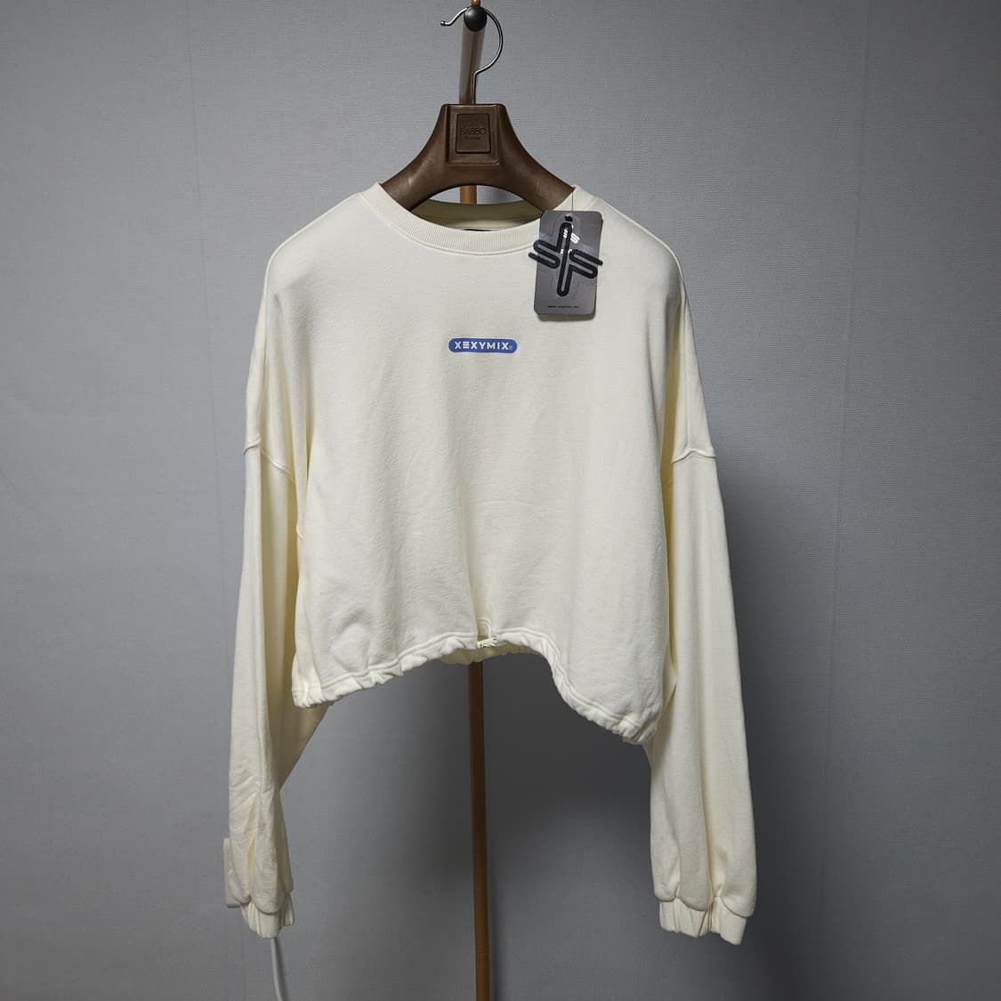 새상품 ) 젝시믹스 벌룬핏 크롭 맨투맨 상품이미지1