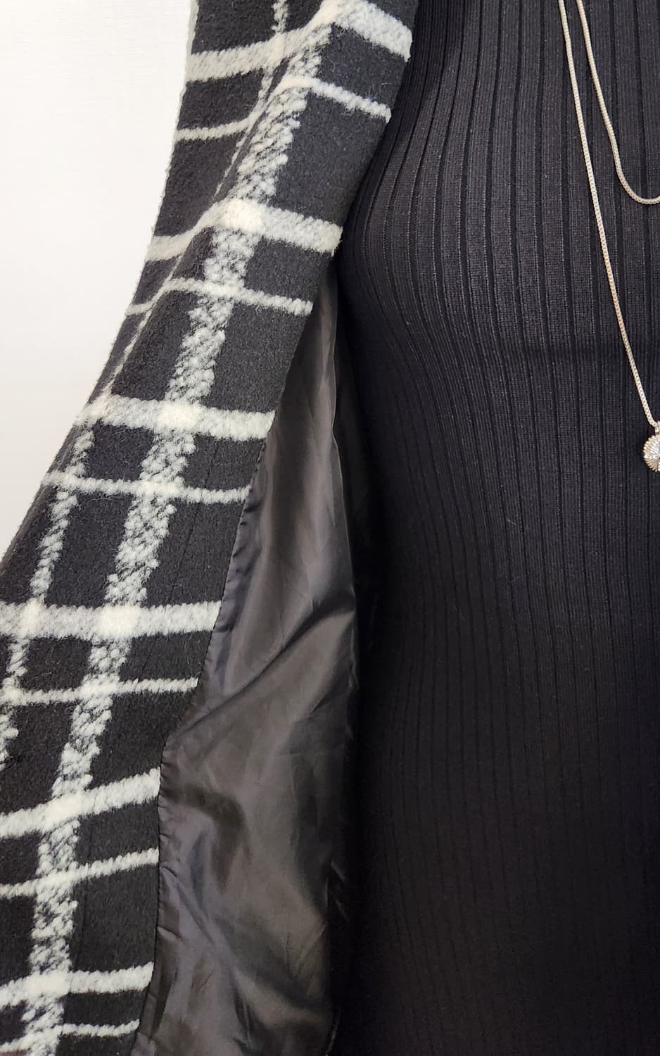 블랙체크코트  상품이미지6