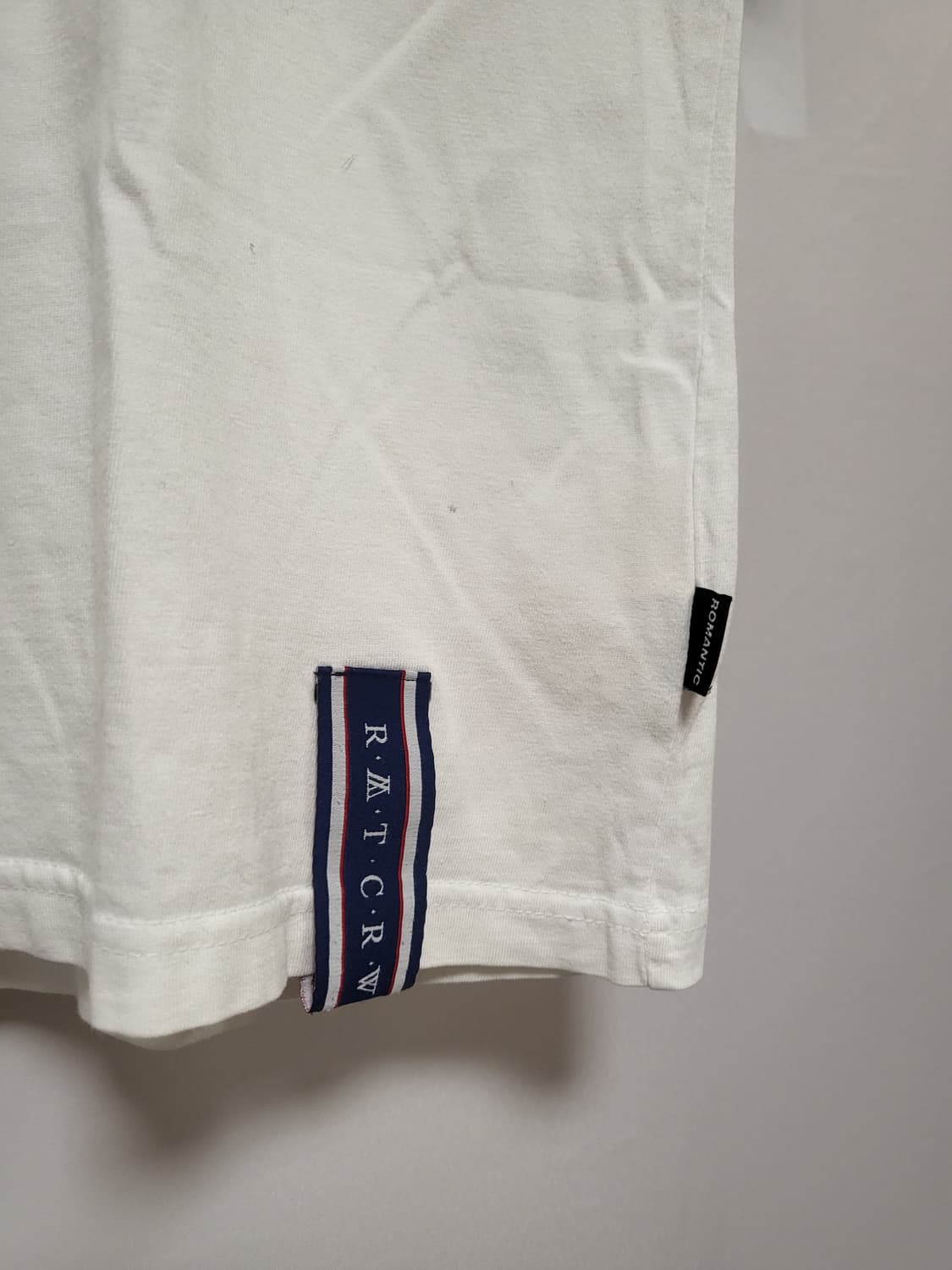 로맨틱크라운 × 마크곤잘레스 반팔티셔츠 상품이미지3