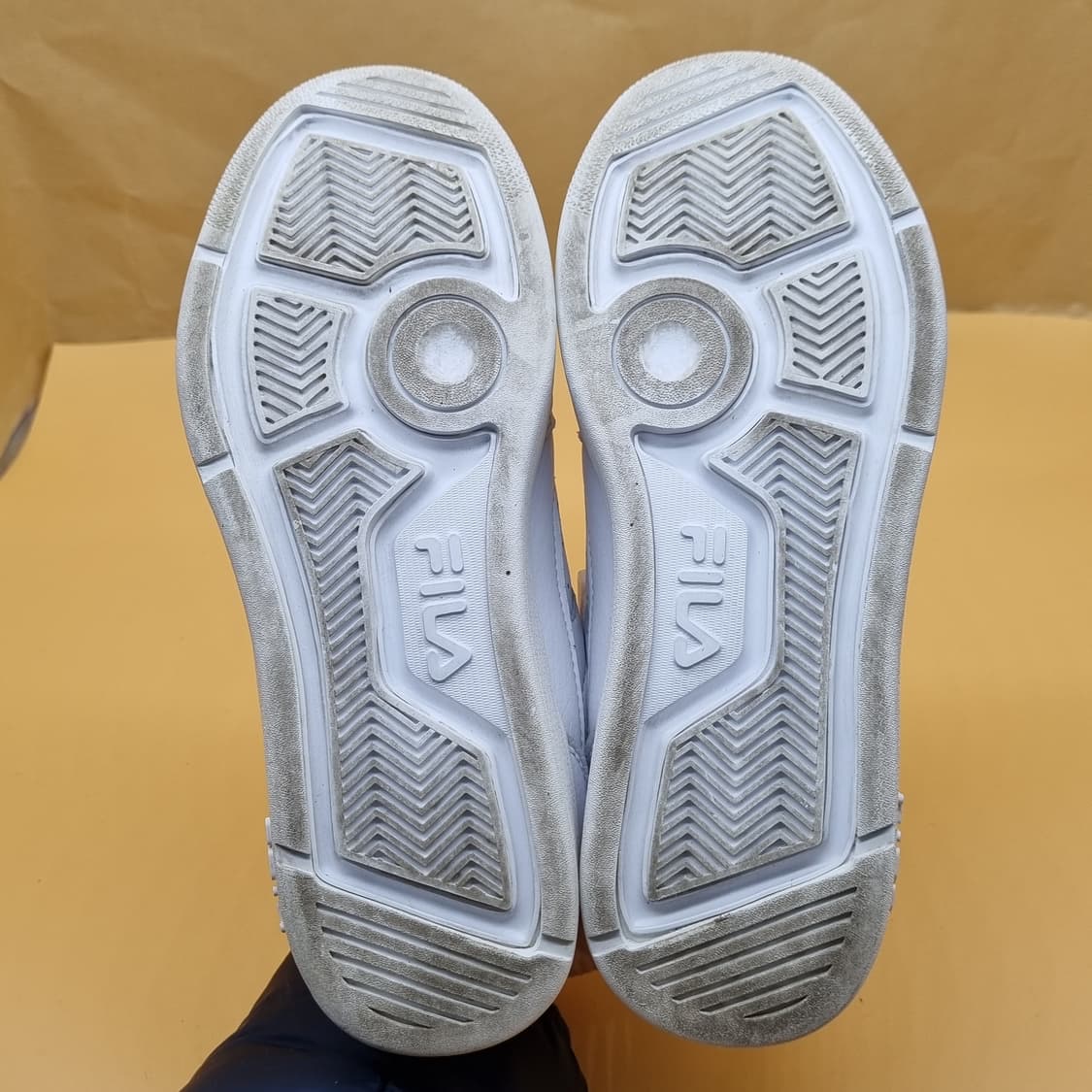 휠라 벨트랩 여성운동화240  상품이미지3