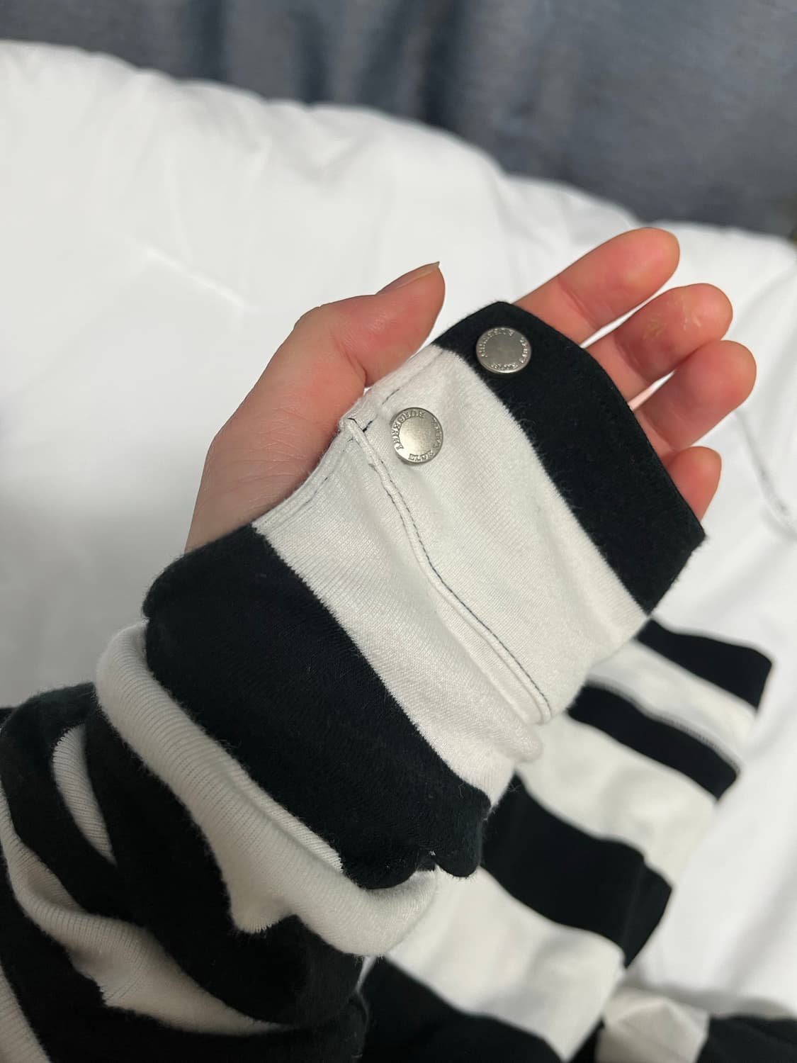 버버리 블루라벨 단가라 넥워머 집업 상품이미지5