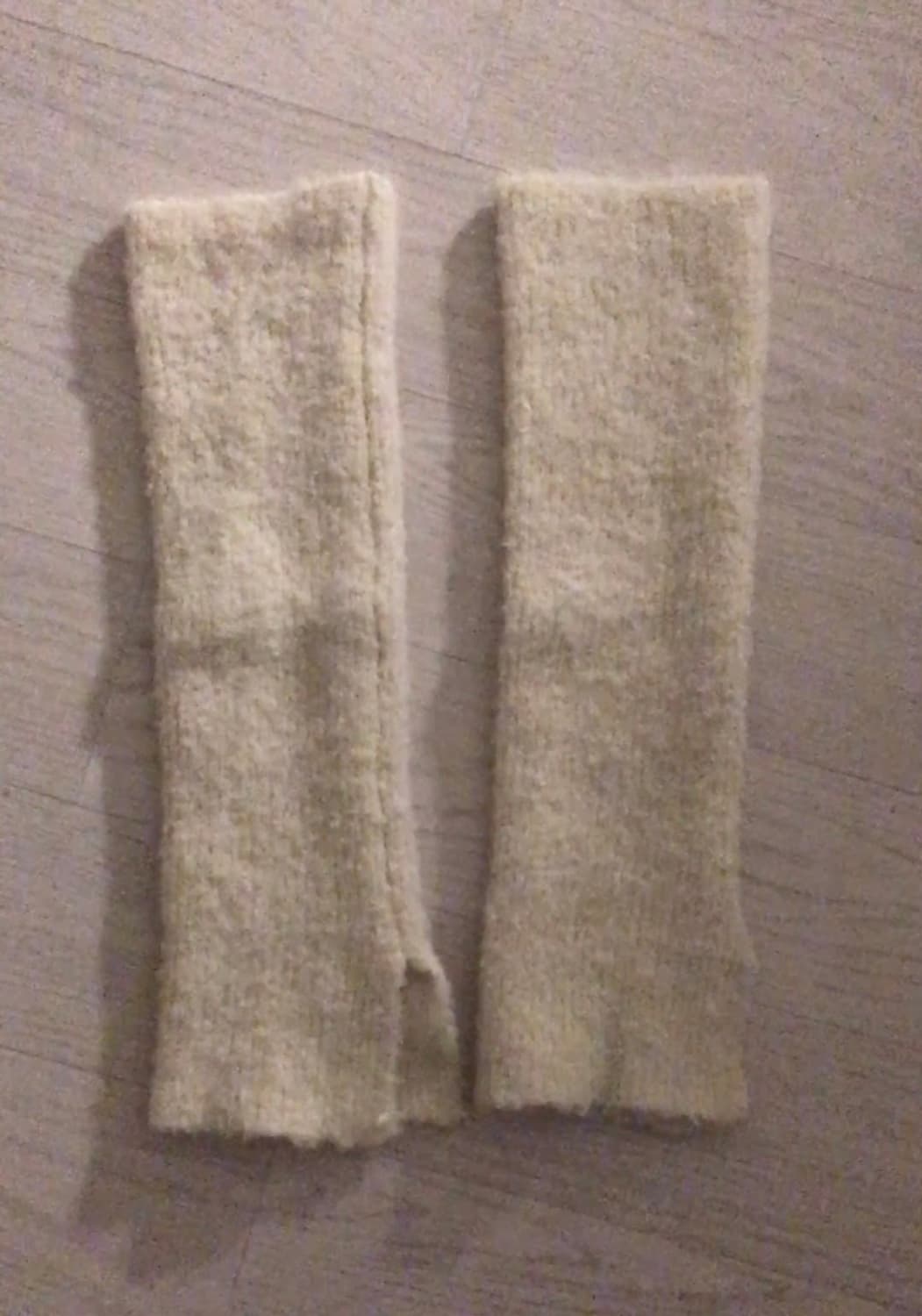 컷아웃 레그워머 상품이미지1