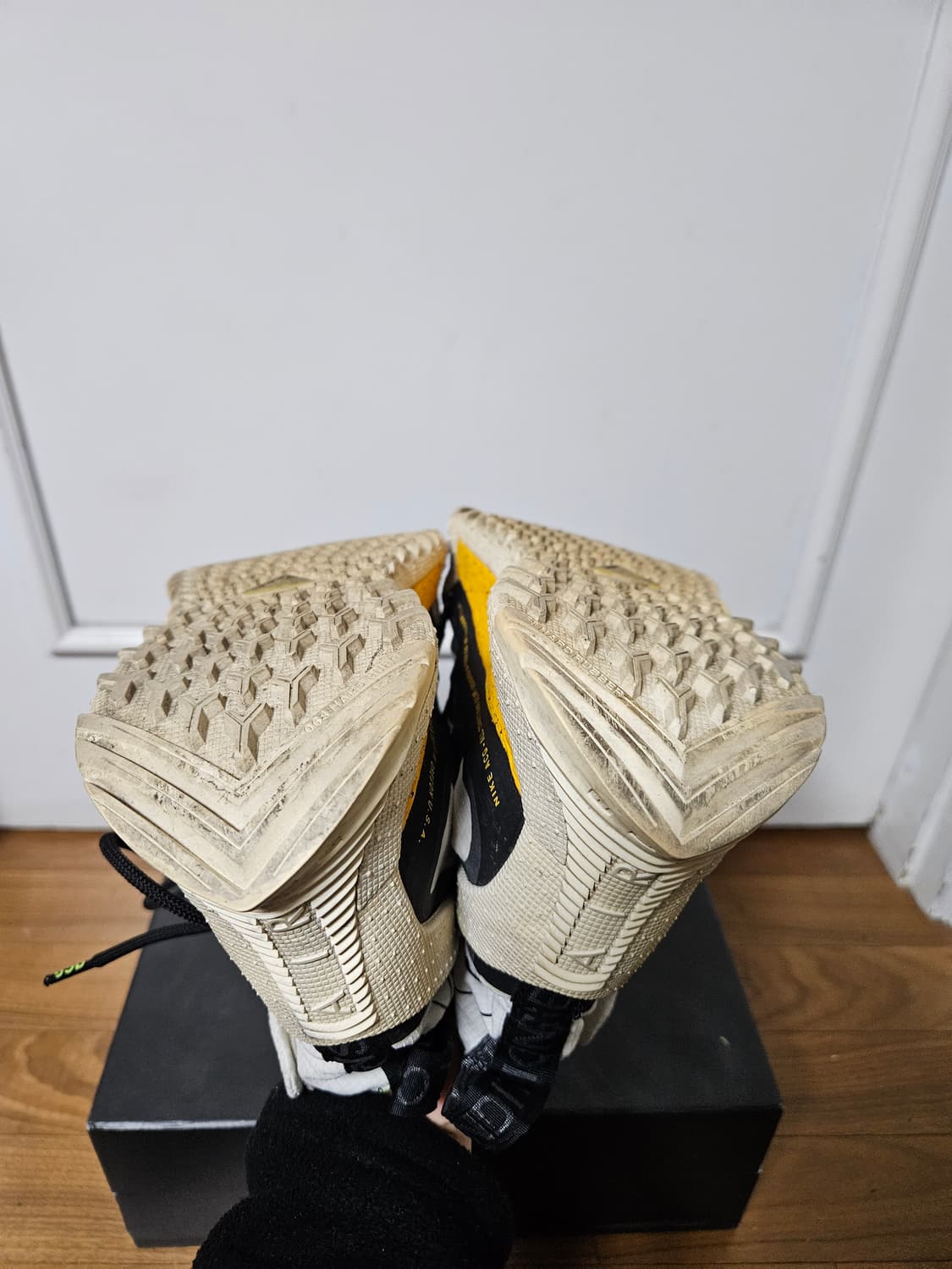 나이키 ACG 테라 안타틱 고어텍스 화이트 275 상품이미지4