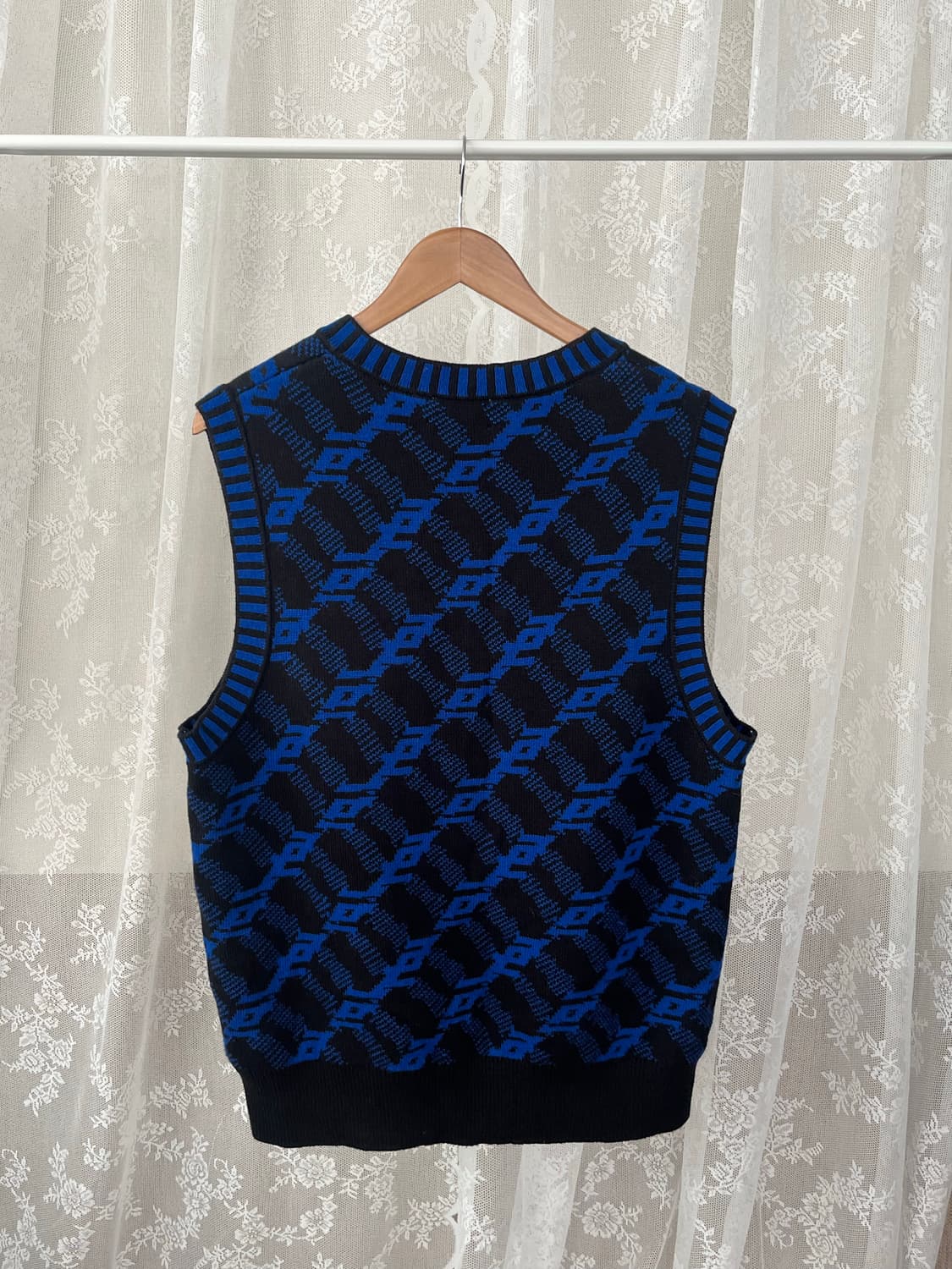 L) 코스 COS 자카드 니트 베스트 블루 상품이미지2