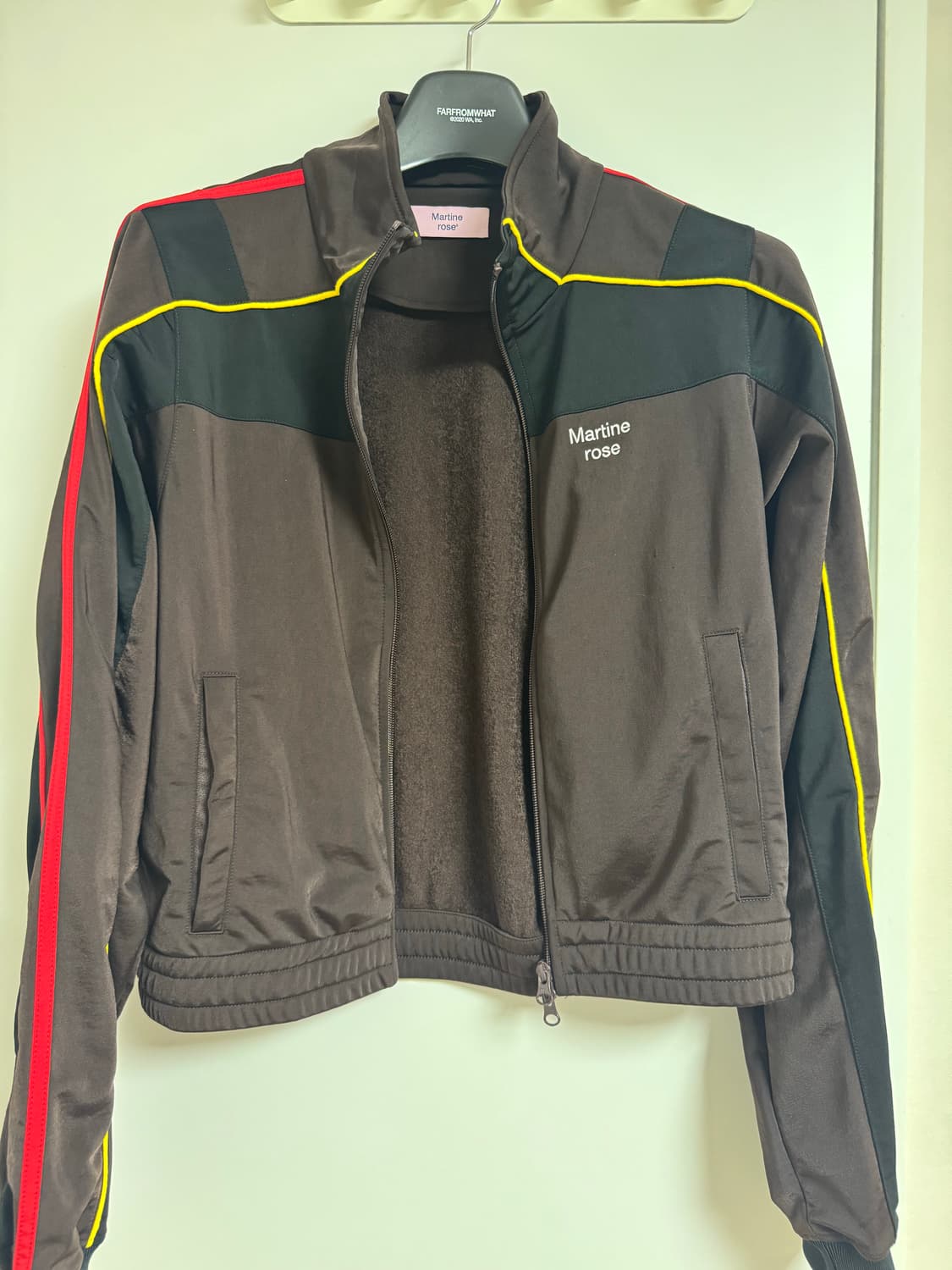 마틴로즈 트랙저지 판매합니다. 상품이미지3