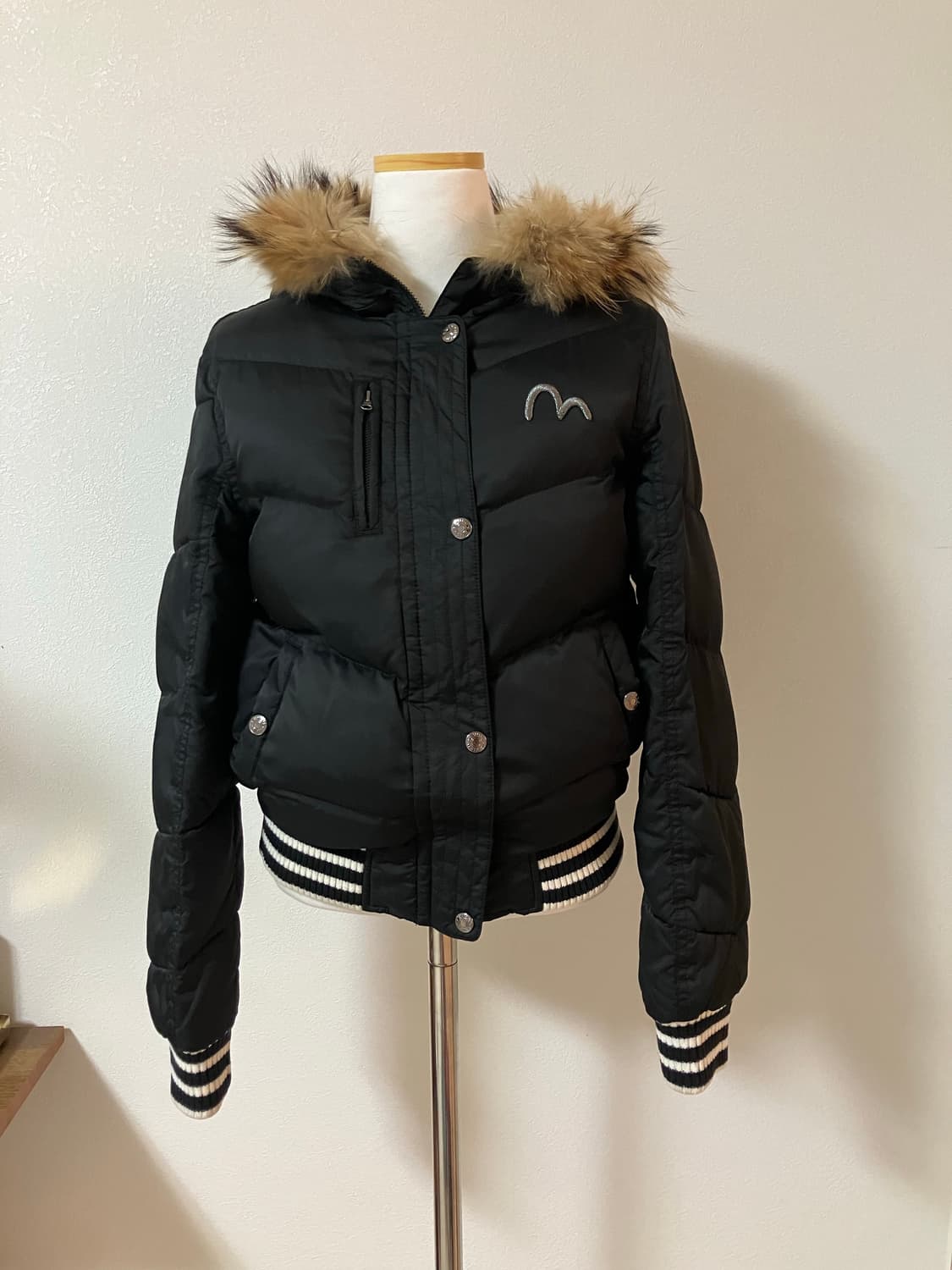 에비수 evisu 블랙 패딩점퍼 y2k 숏패딩 상품이미지1