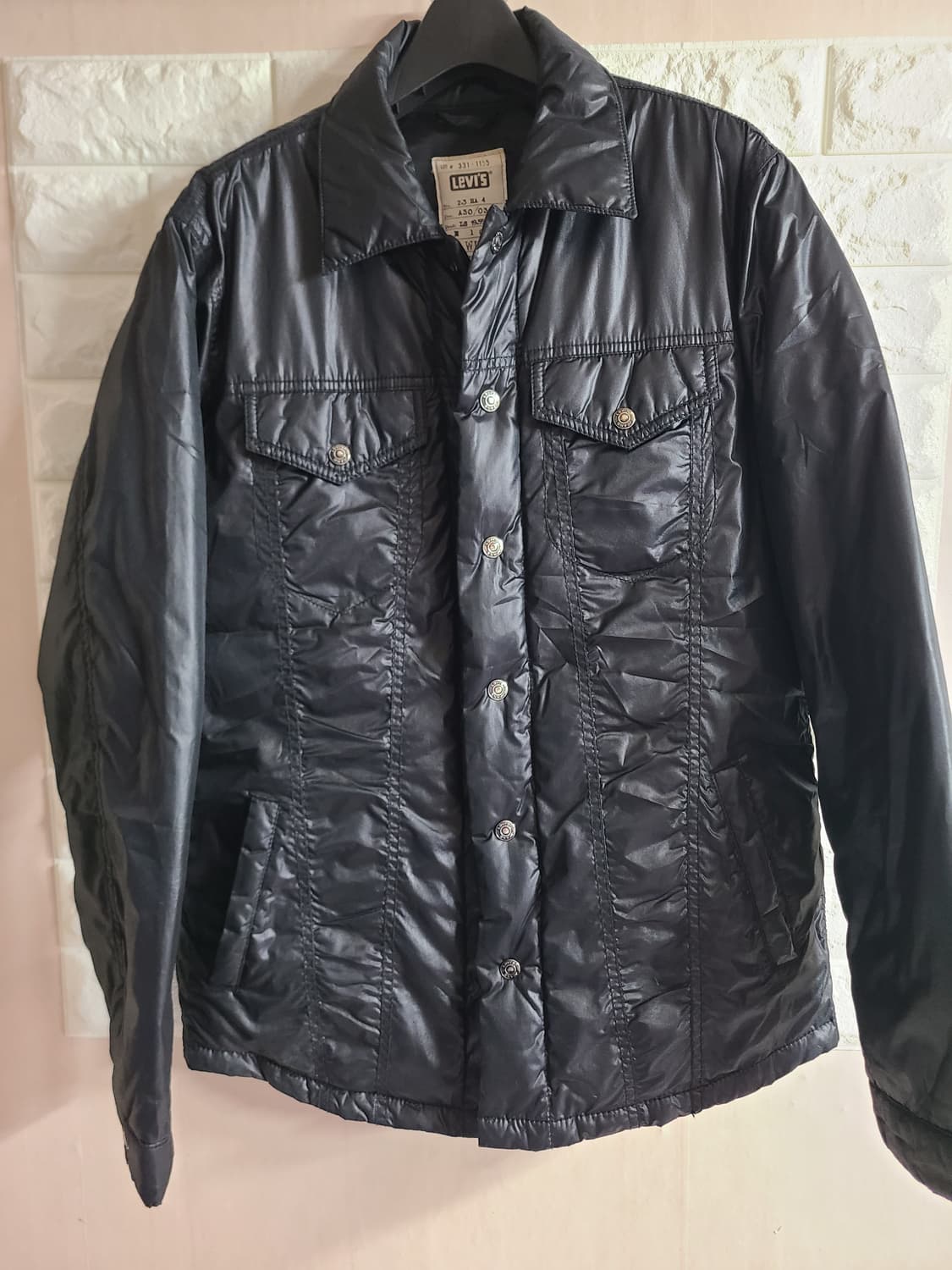 리바이스 블랙 패딩 셔킷(라지) 상품이미지1