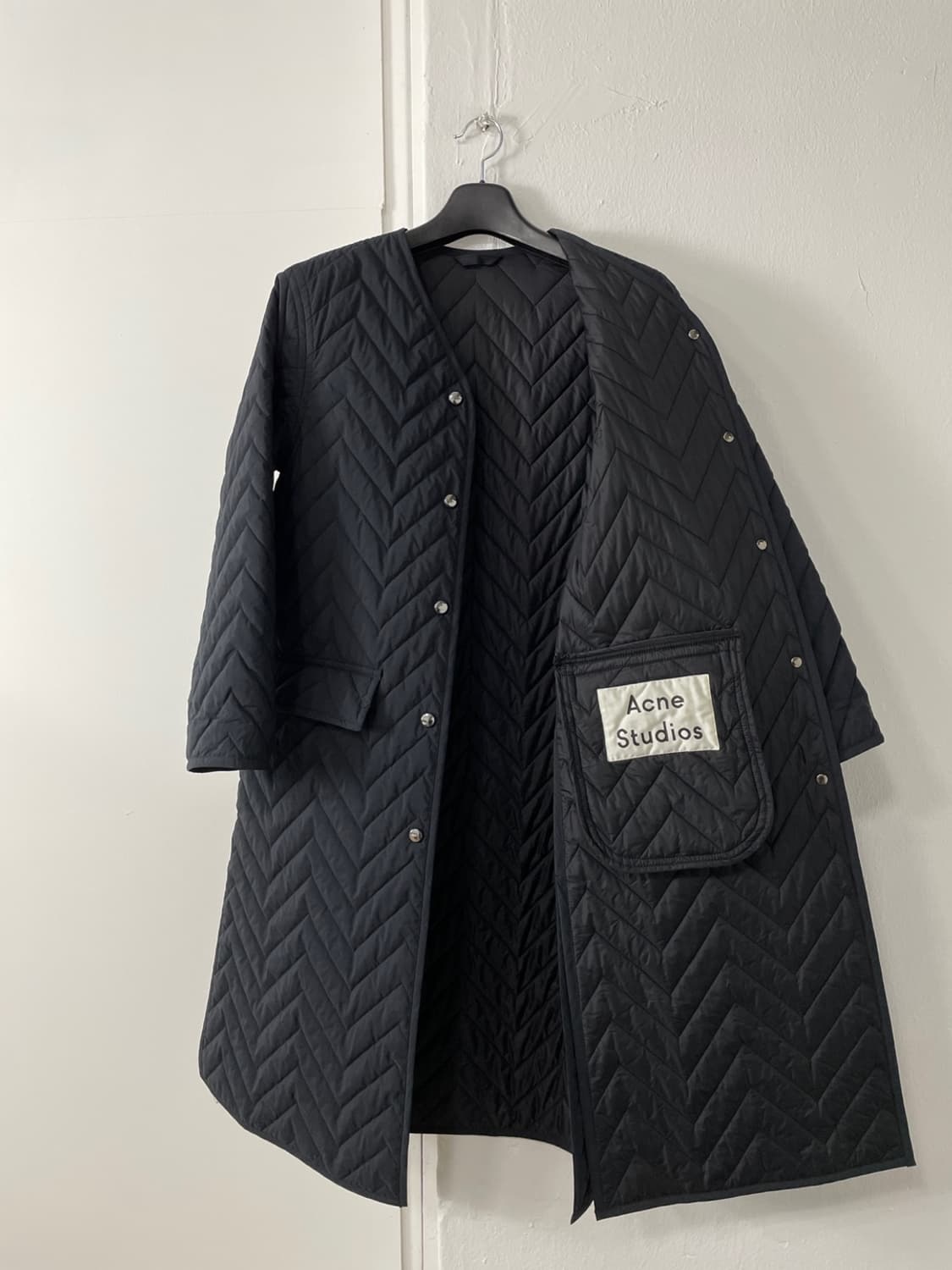 아크네 스튜디오 롱 퀼팅 자켓 상품이미지5