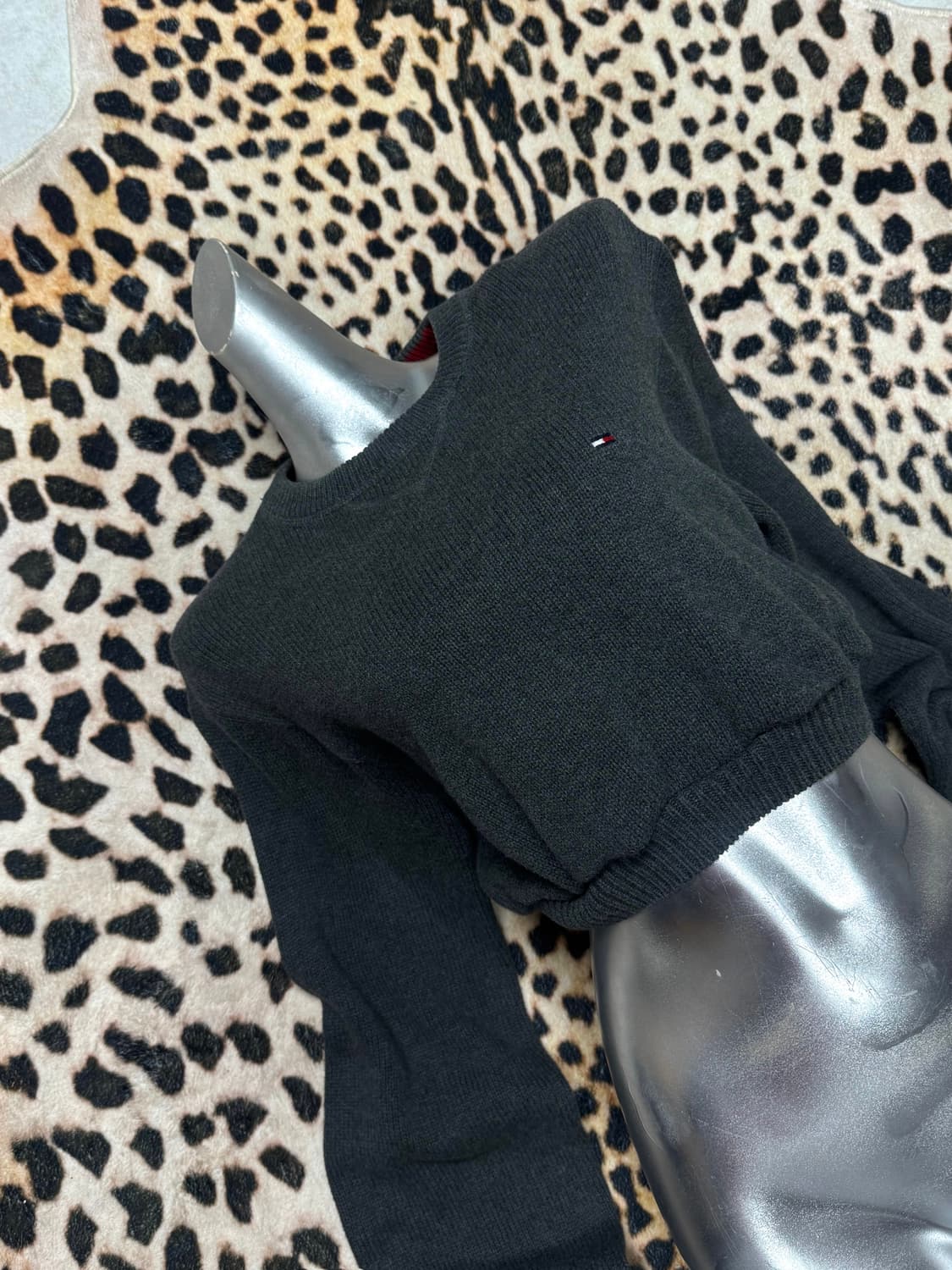 Tommy Hilfiger 크롭 롱슬니트 상품이미지2