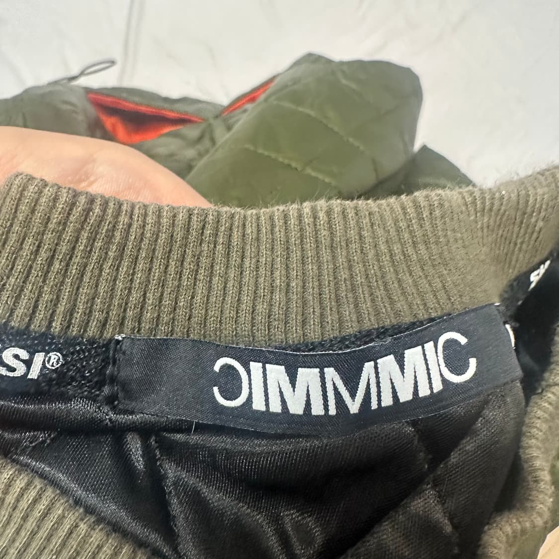 MMIC 카키퀄팅맨투맨 L 상품이미지3