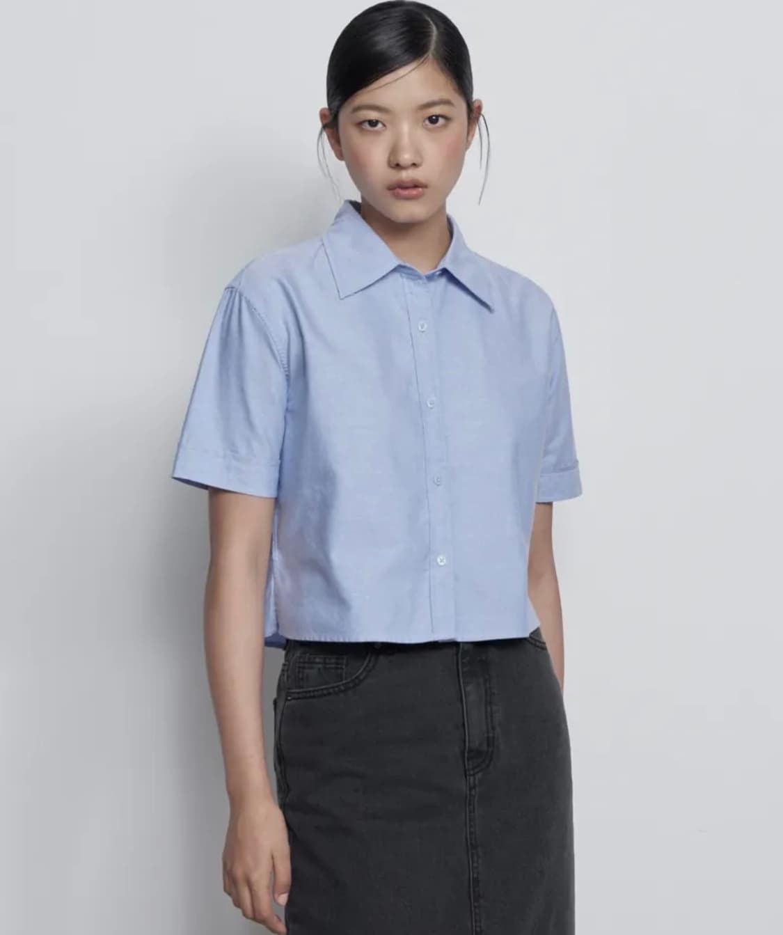 무신사 스탠다드 우먼즈 옥스포드 크롭 반팔 셔츠 상품이미지1