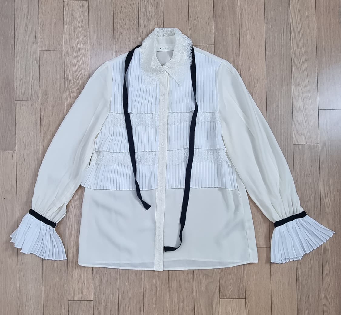 MICHAA 미샤 셔링 브라우스 S _ 여성 상품이미지1