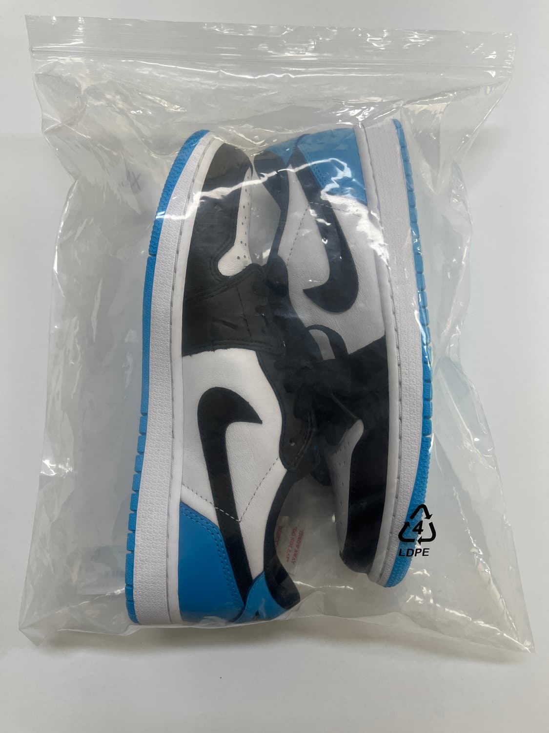 조던 1 레트로 로우 흰검파 상품이미지4