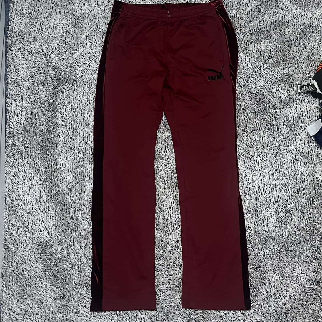 퓨마 버건디 벨벳 셋업 상품이미지3