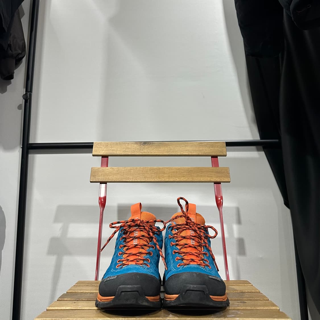 280) 몽벨 트레킹화 남성 남자 등산화 블루 상품이미지2