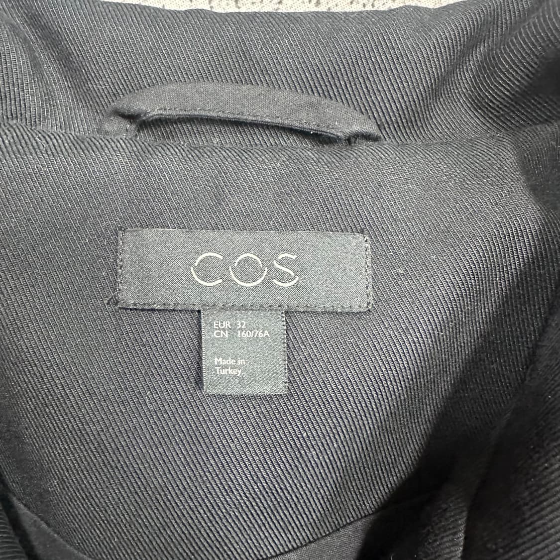 ✨ (바배) cos 코스 미니멀 블랙 크롭 자켓  상품이미지3