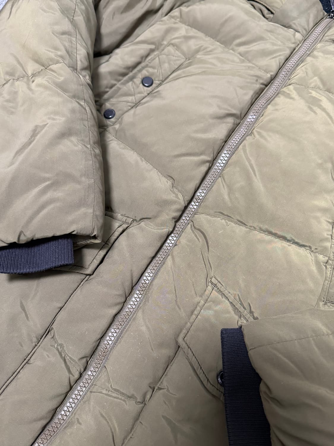 콜롬비아 롱패딩 카키 상품이미지3