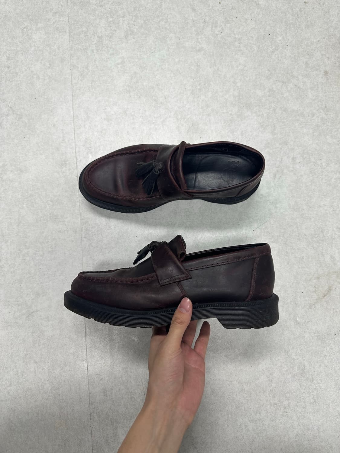 닥터마틴 아드리안 체리우드 무광 상품이미지1