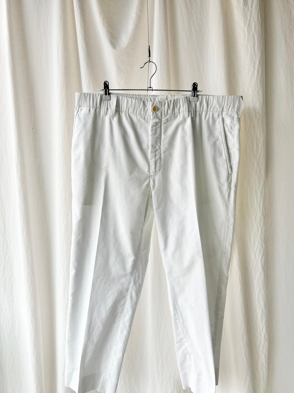 톰포드 화이트 치노 팬츠 상품이미지2