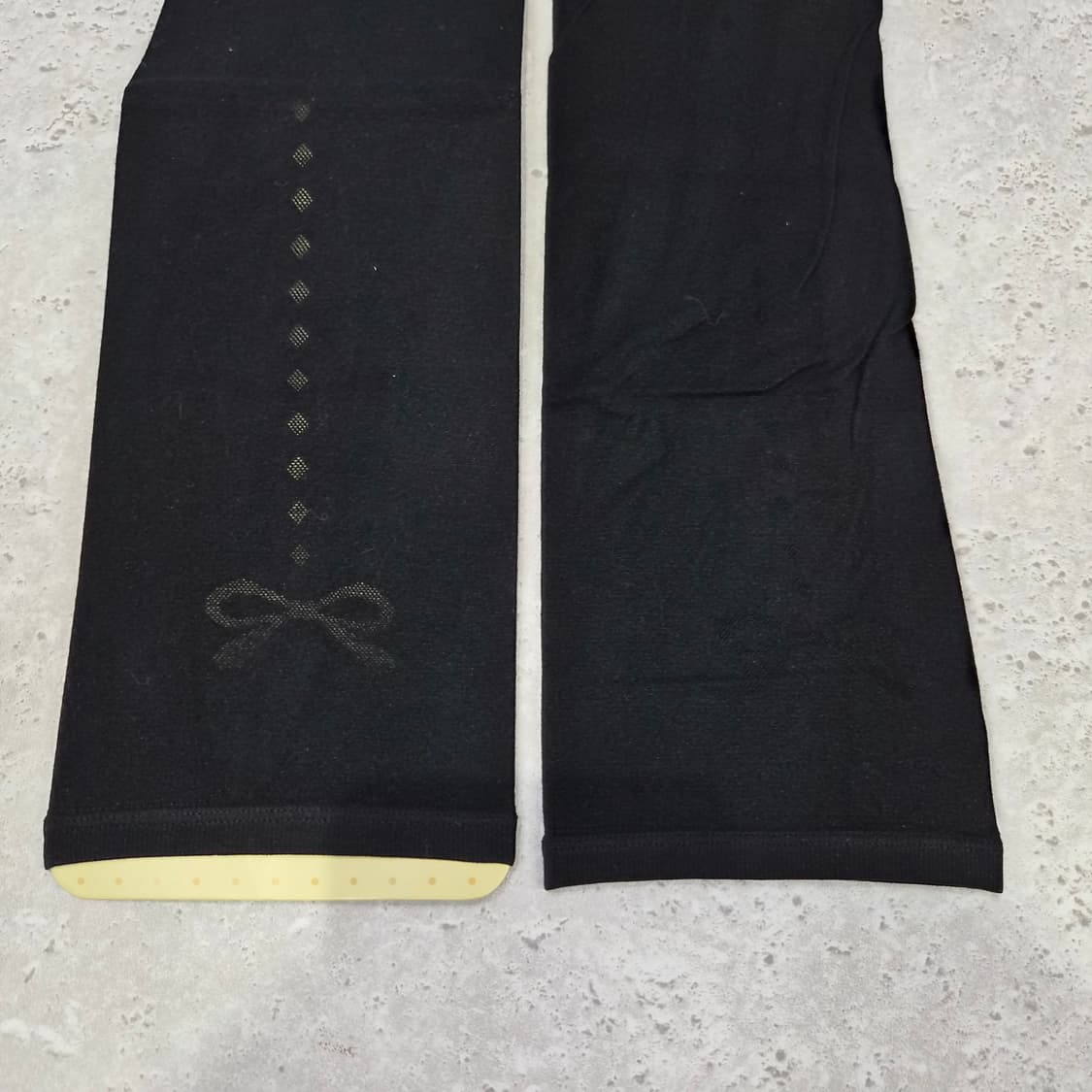 블랙 리본 포인트 9부 레깅스 상품이미지3