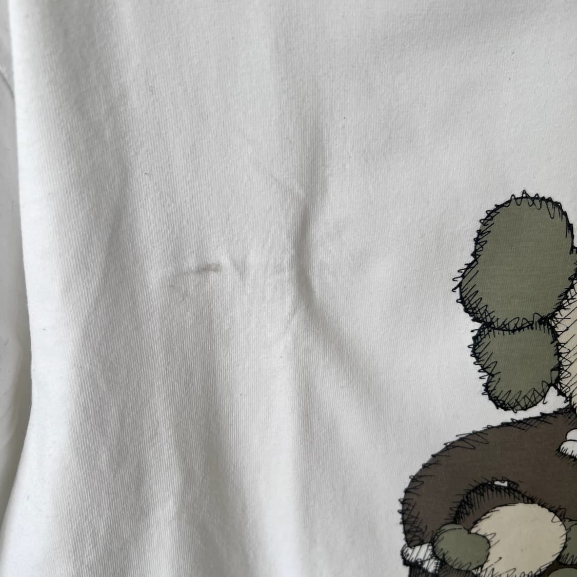 【UNIQLO×KAWS】유니클로 카우스 t 셔츠 상품이미지4