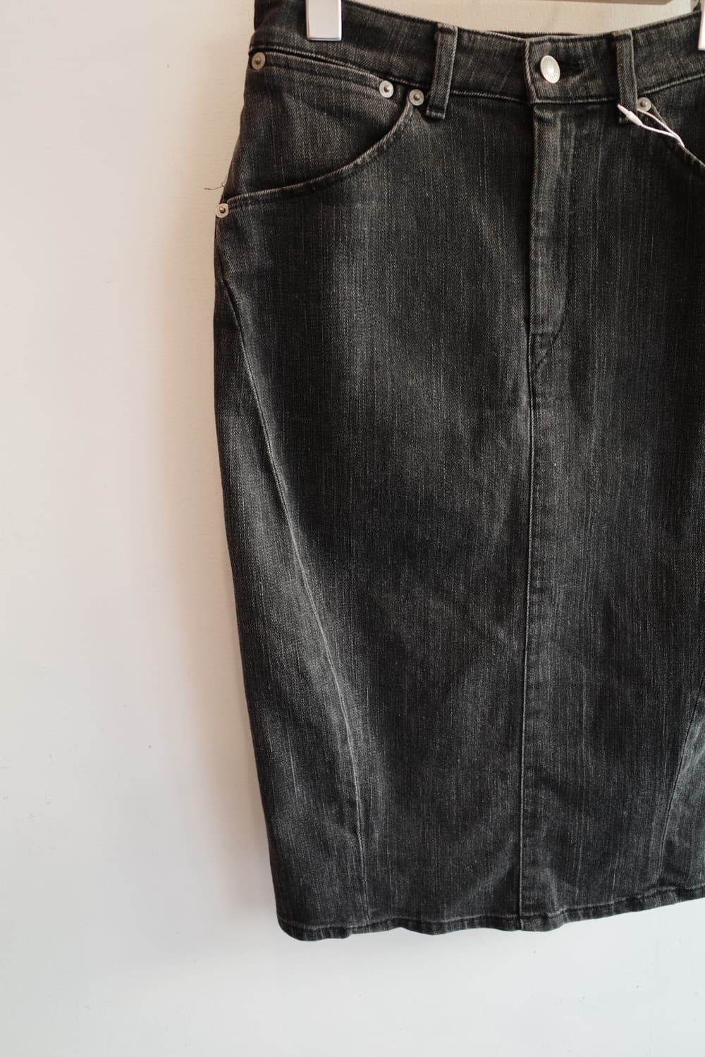 리바이스 ENGINEERED JEANS 흑청 스커트 (26인치) 상품이미지2