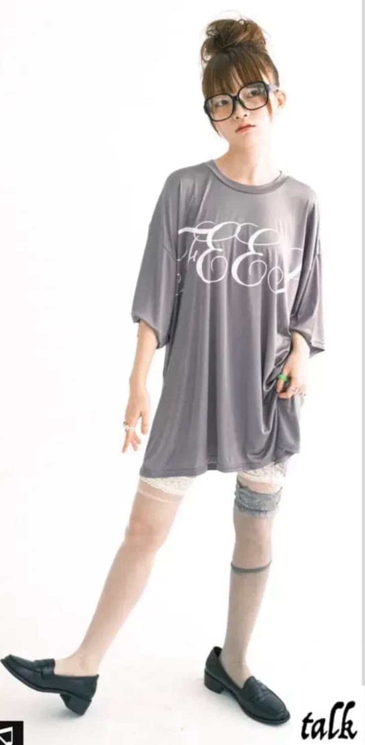 샵페어리 레터링 박스티셔츠 상품이미지1
