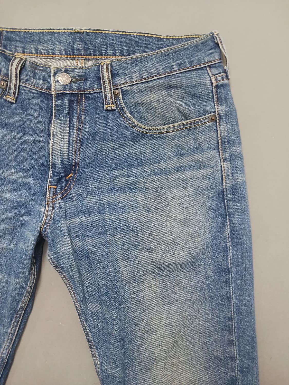 [32] 리바이스 511 중청 워싱 슬림진 청바지 상품이미지4