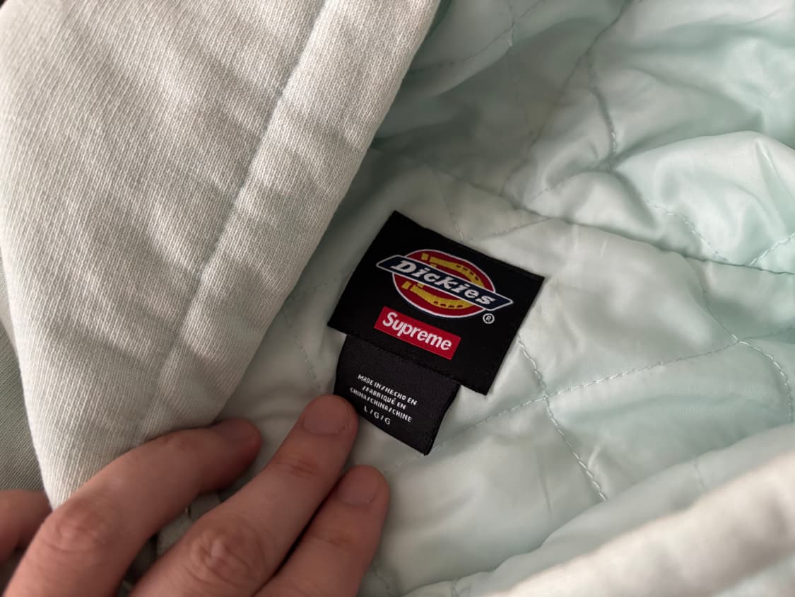 슈프림 디키즈 퀼티드 라인드 집업 후드 페일블루 상품이미지4