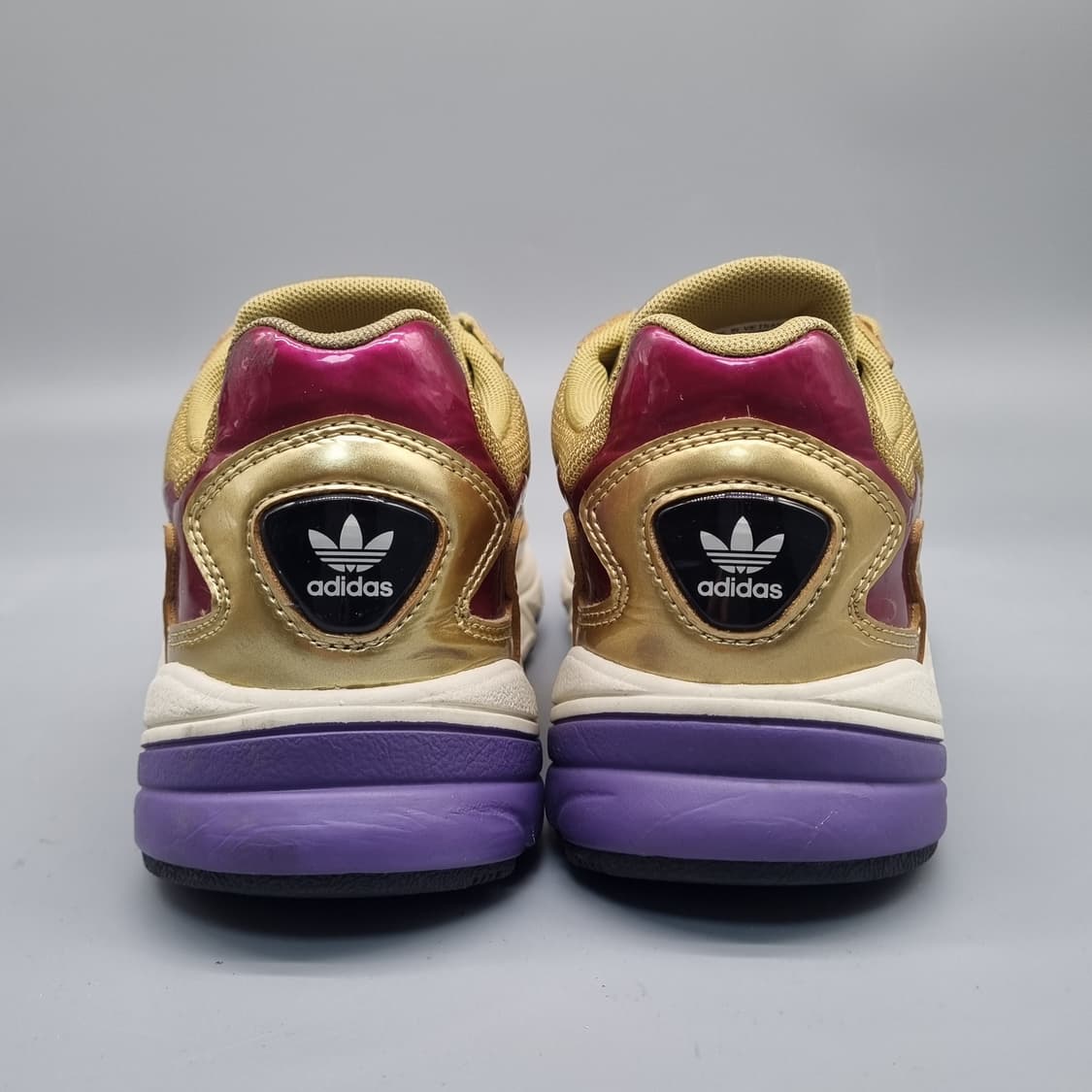 아디다스 팔콘 골드메탈릭 여성운동화240  상품이미지4