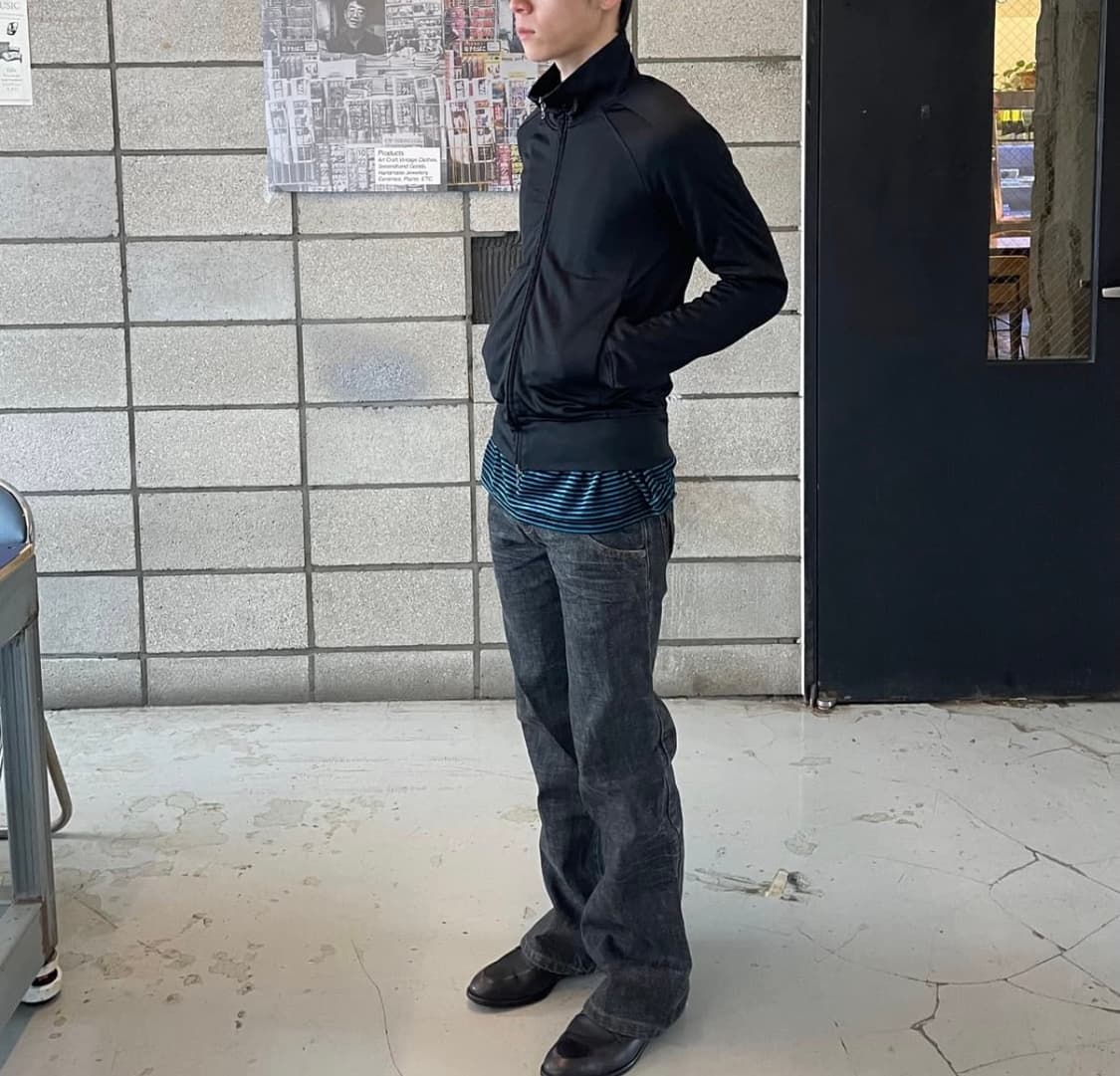 엔헐리우드 벨루어 스트라이프 티셔츠 상품이미지2