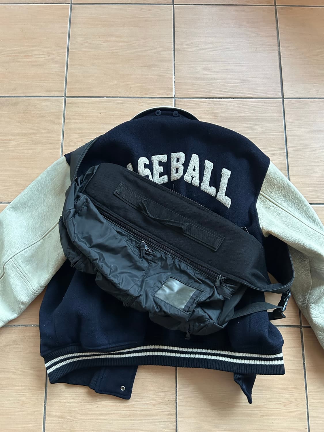 90’s Gap 유틸리티 슬링백 상품이미지7