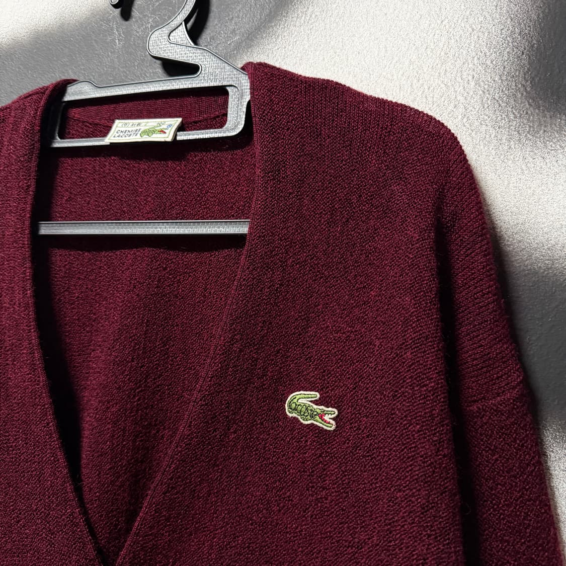 라코스테 서광 울 100% 원포인트 가디건 버건디 상품이미지3