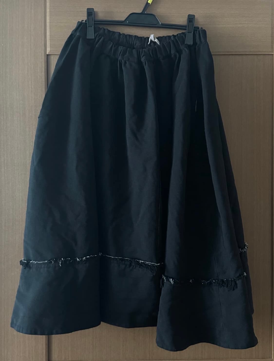 (네고가능) 꼼데가르송 꼼데가르송 디스트로이 포인트 스커트 (블랙, M) 상품이미지2