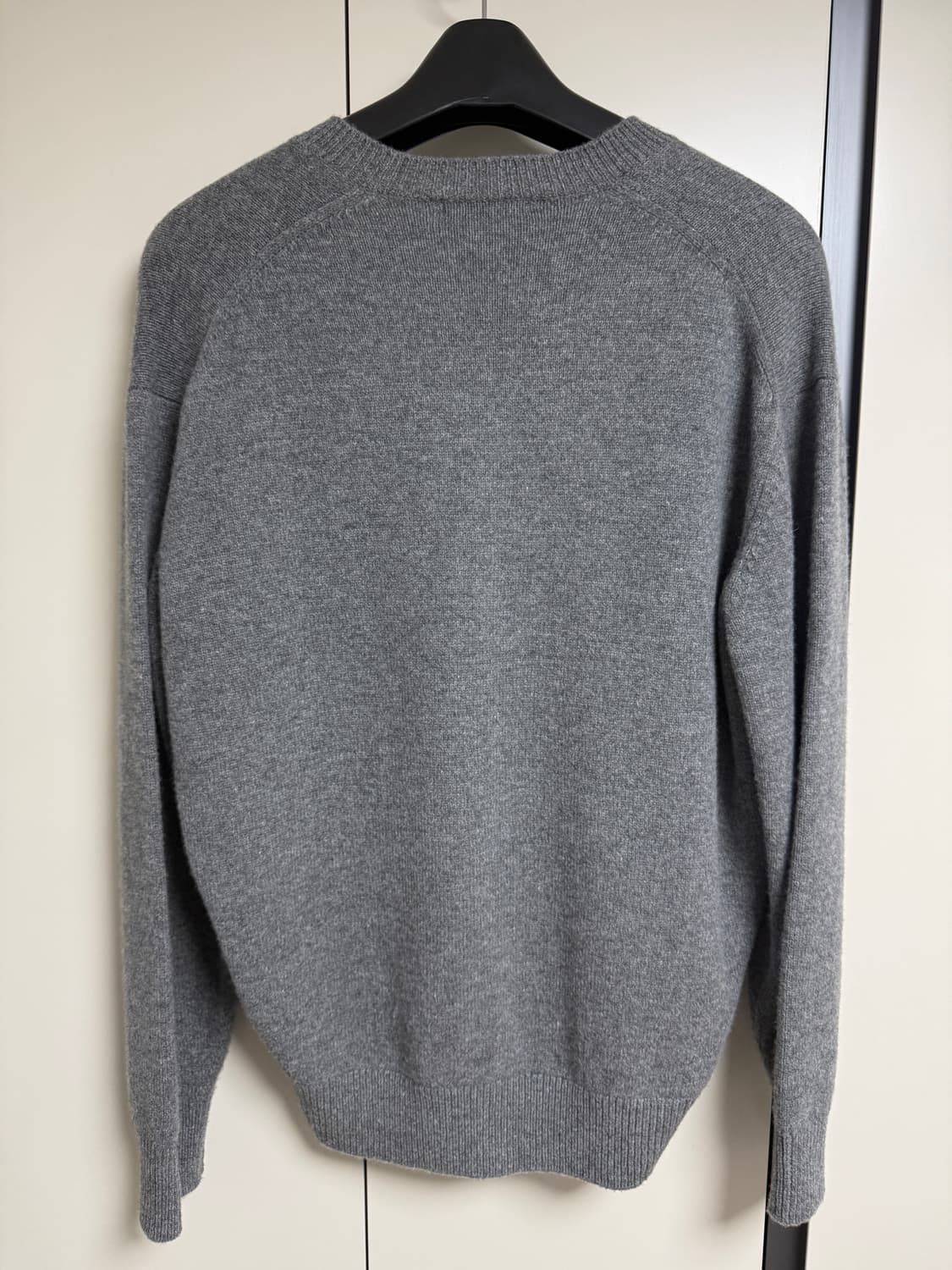 블랭크룸 브이넥 니트 3사이즈 상품이미지3