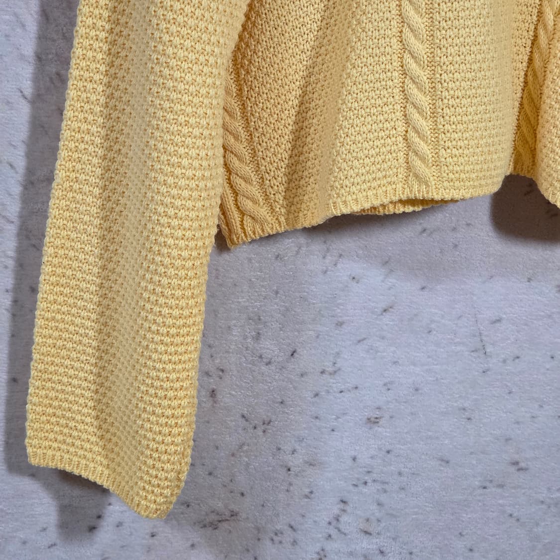 옐로우 꽈배기 크롭 니트 가디건 상품이미지6