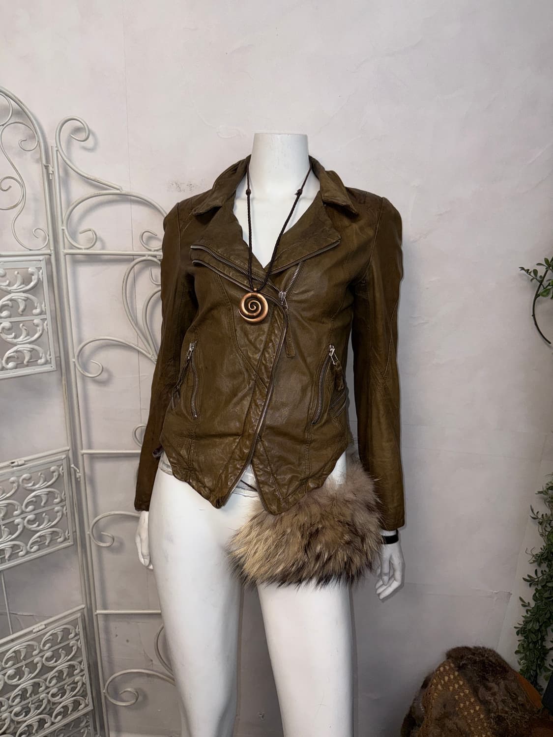 Khaki brown lamb skin zipper detail jk 상품이미지2