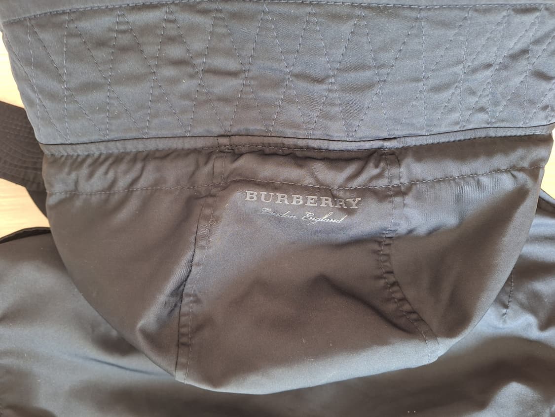 버버리 봄버 후드 자켓 상품이미지5