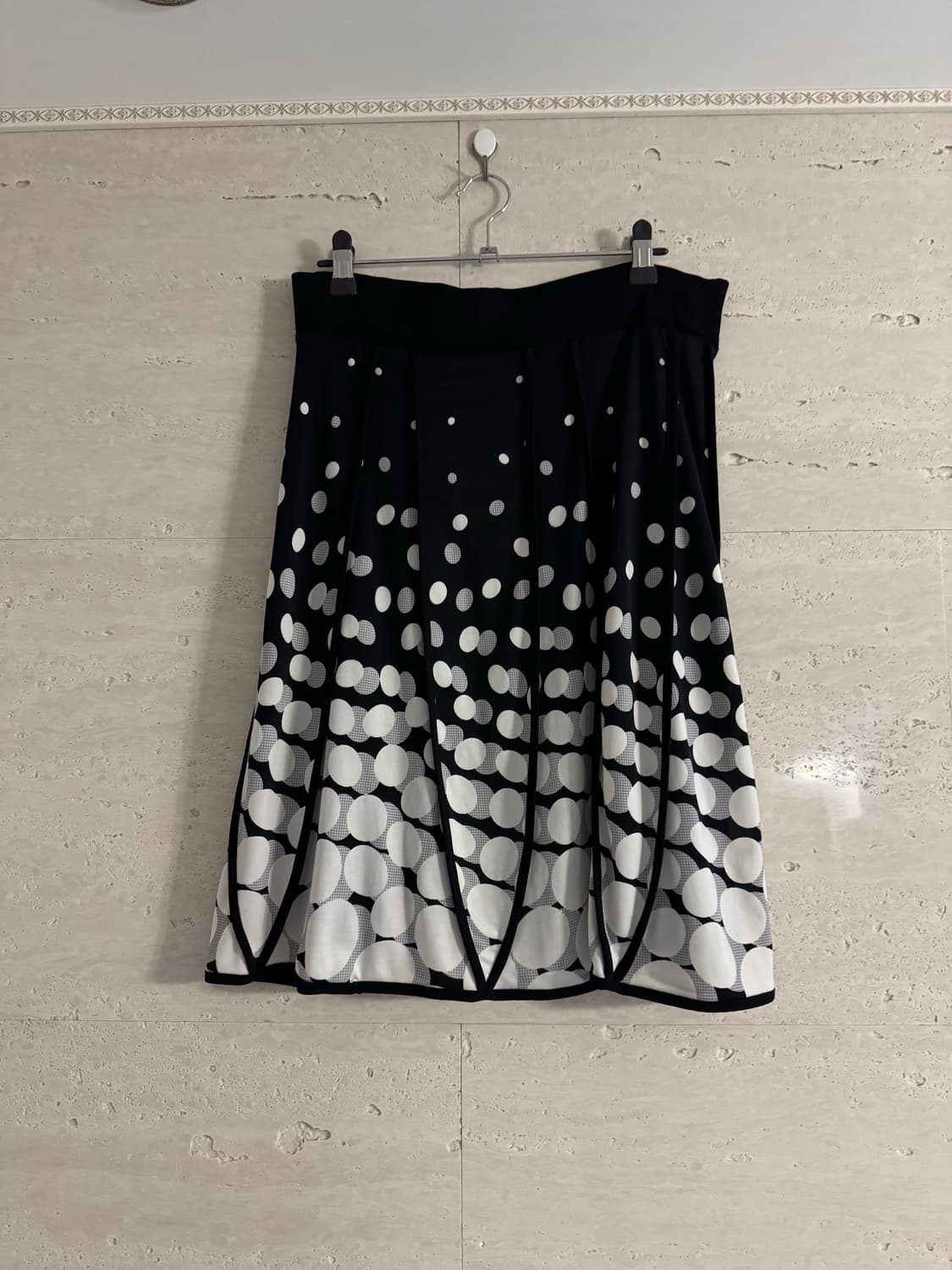 Dot pattern pleats skirt 상품이미지1