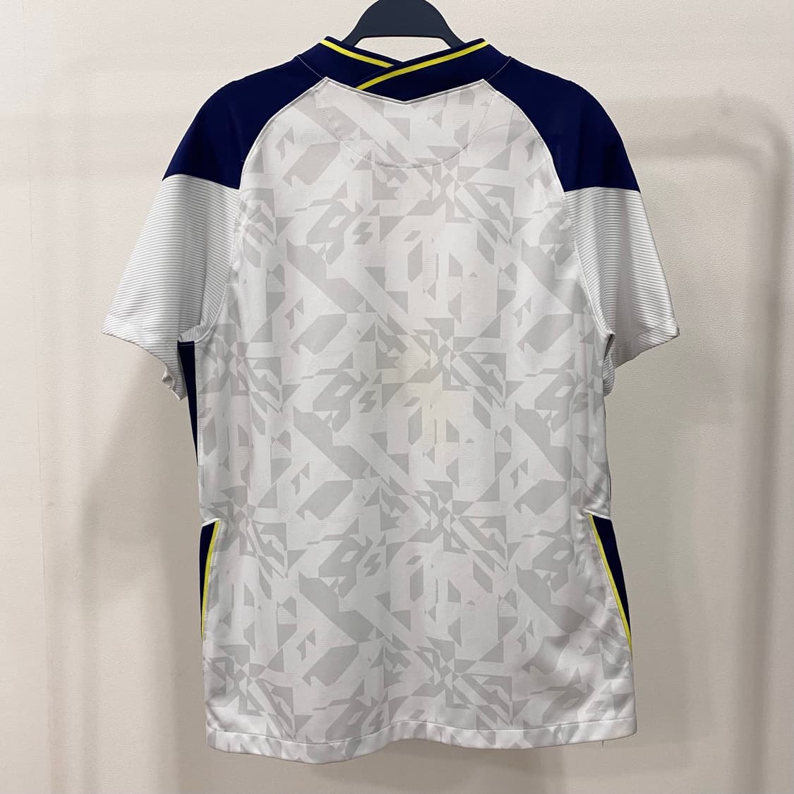 나이키 20-21 토트넘 노마킹 유니폼 상품이미지2