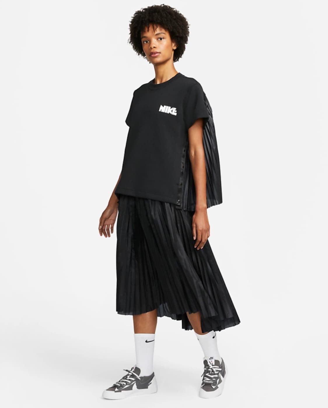 새상품) NIKE x SACAI 나이키 x 사카이 콜라보 한정판 플리츠  상품이미지3