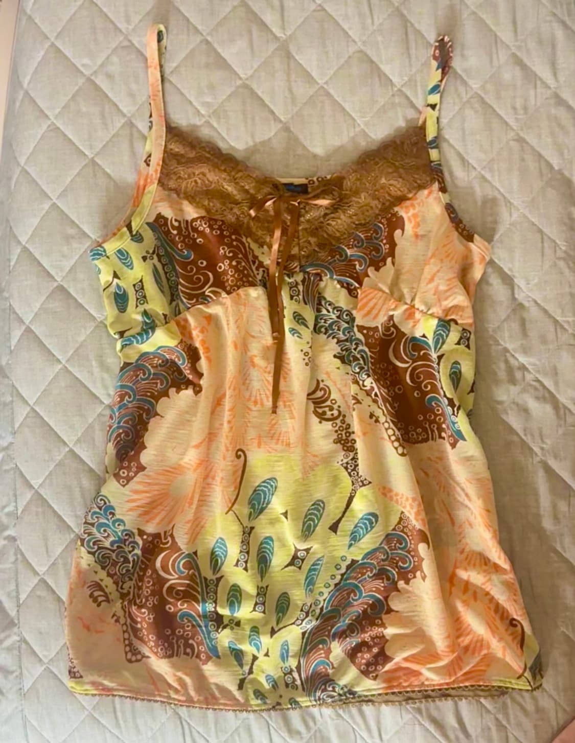 오리엔탈 슬리브리스 탑 상품이미지2