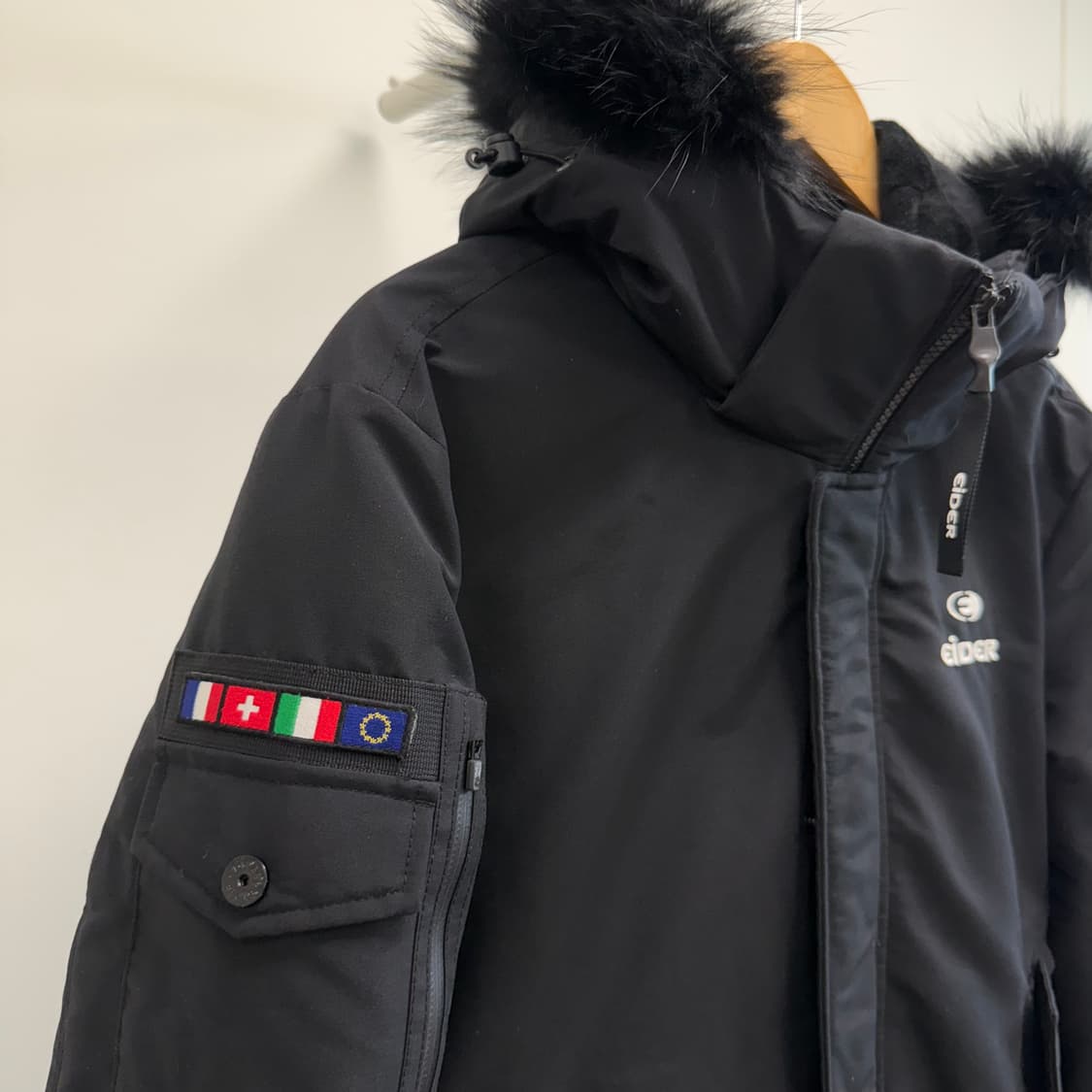 남녀공용 아이더 스투키 구스다운M 상품이미지4