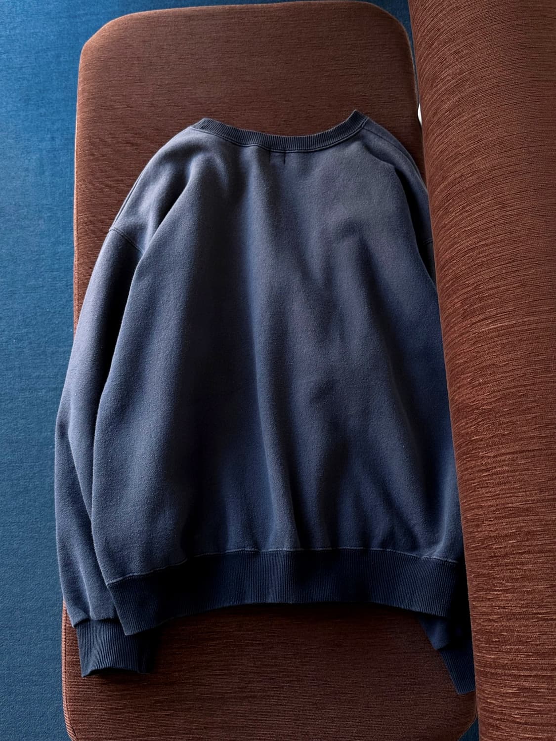 Design printing faded sweatshirt 상품이미지4