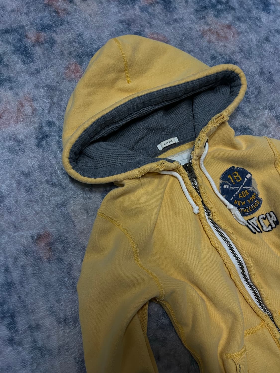 Abercrombie 00s y2k yellow hoodie 상품이미지2